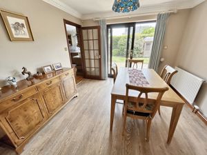 Dining room- click for photo gallery